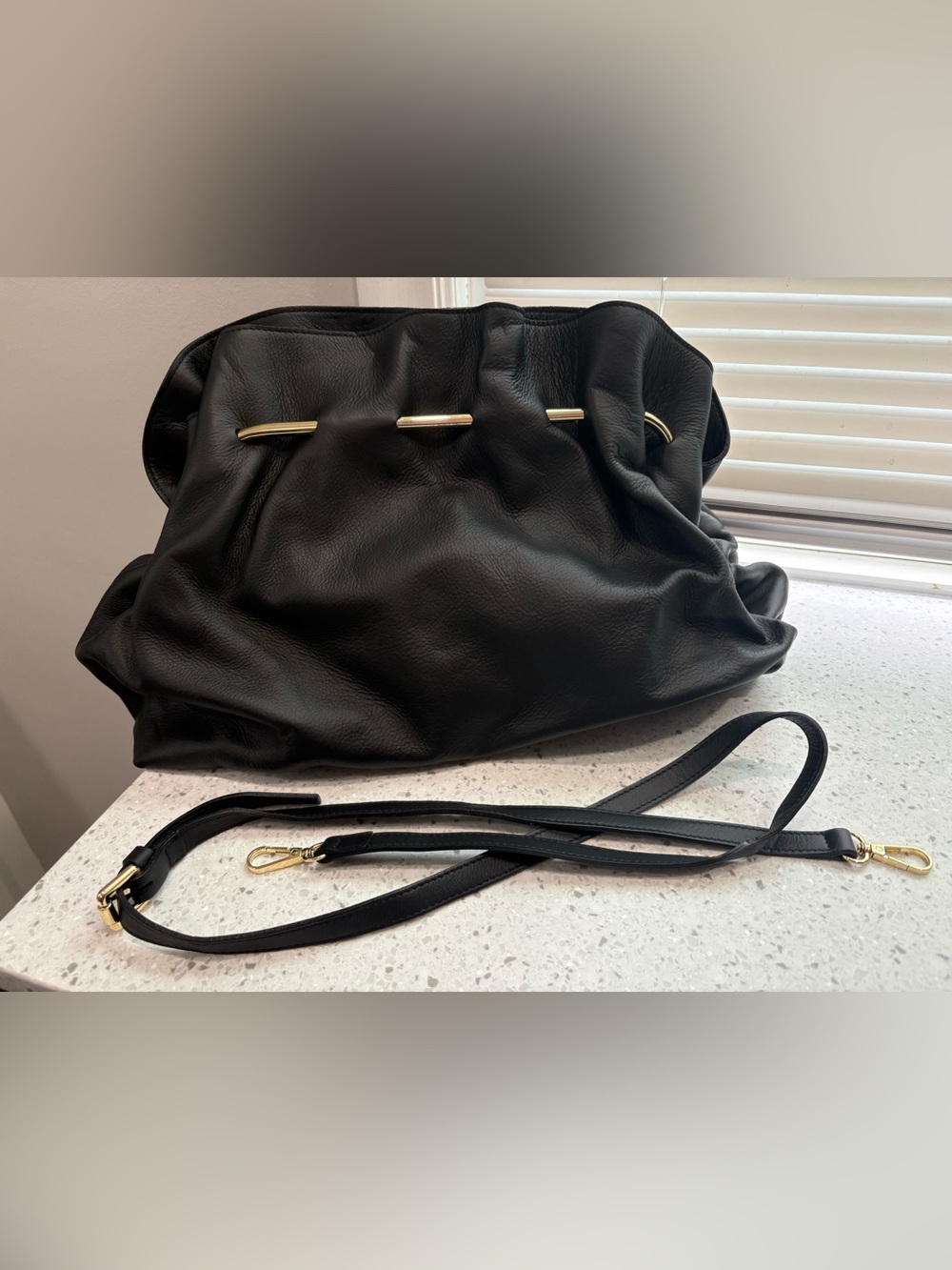 EUC Cuir Veritable Large Leather Dumpling Bag in Black